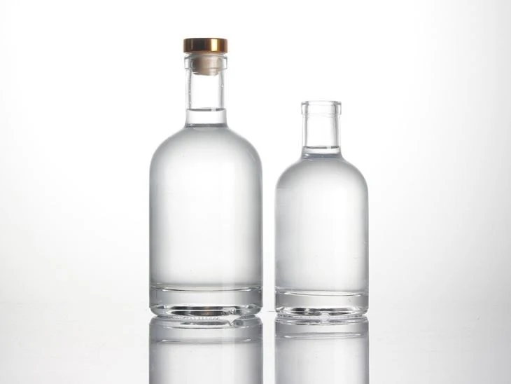 custom-glass-liquor-bottle38562748743